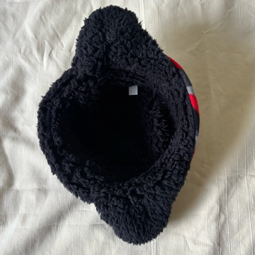 Target Red/Black Geometric Kids style Cap Hat Winter only measurements